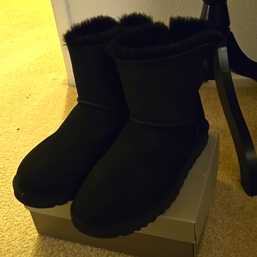 Ugg Bailey Bow boots